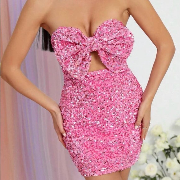 Sequin Tube Bodycon Dress - Picture 1 of 8